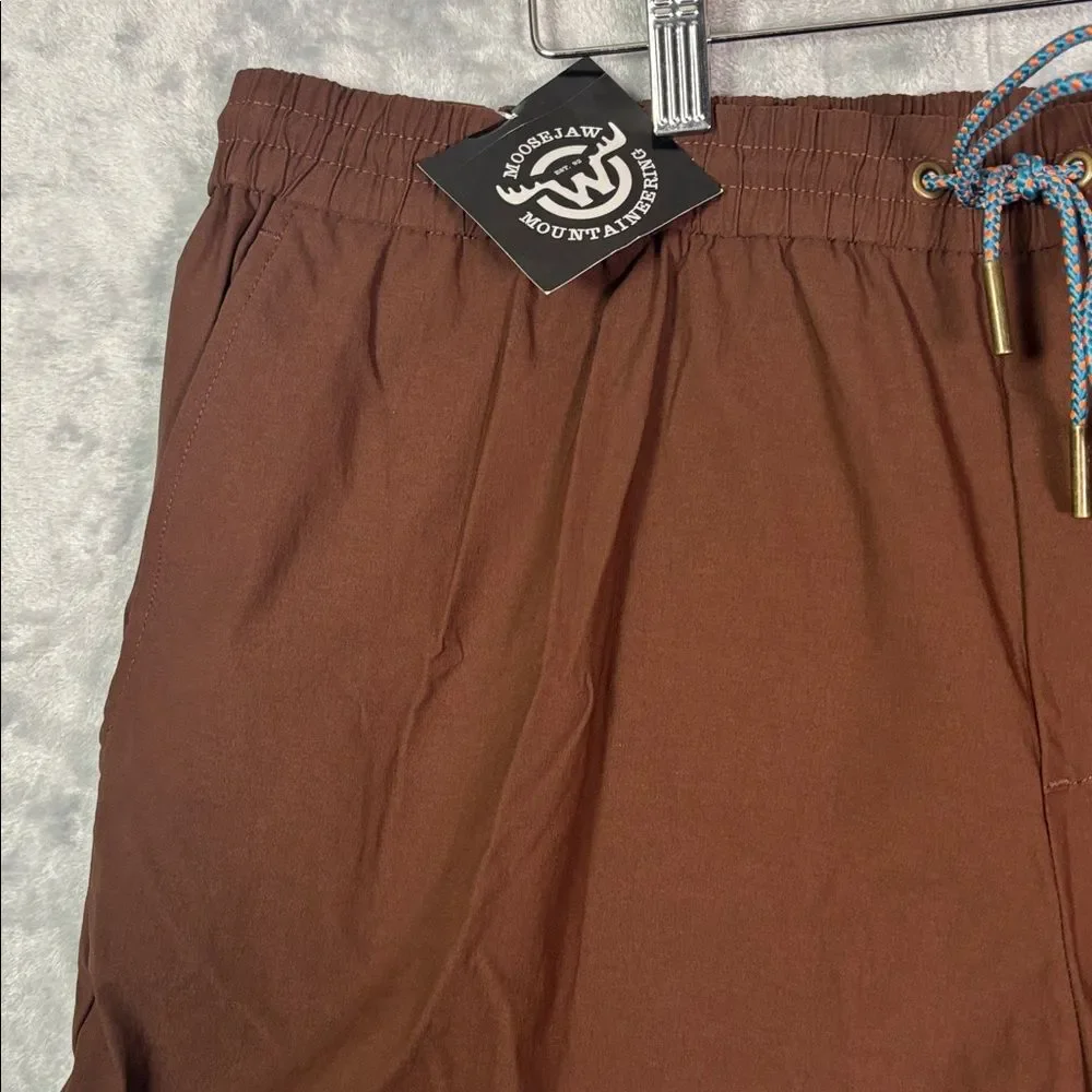 NWT New Moosejaw Hickory Brown Gray Shorts Size XXL